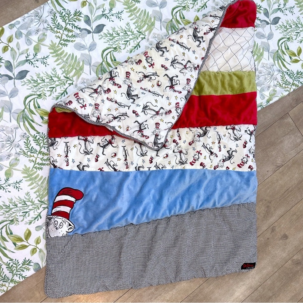 Dr. Seuss Baby Color Block Reversible Crib Quilt Comforter Patchwork Play Mat